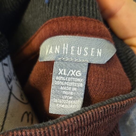 Men's Brown Quarter-Zip Sweater - Picture 4 of 5